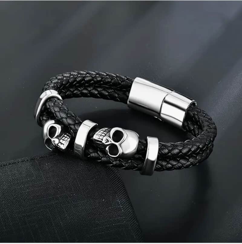 Stylish Gothic Men's Bracelet - Image 4